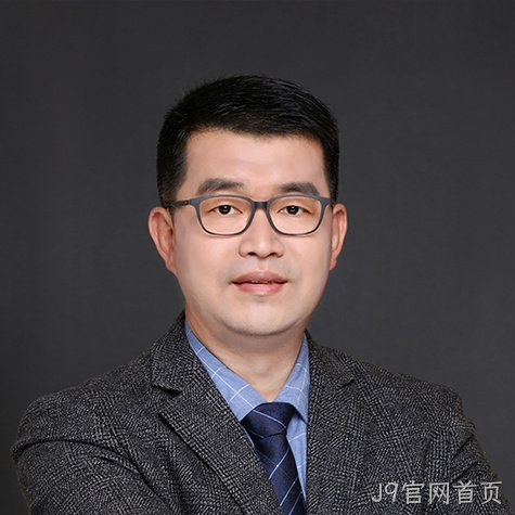 王玮